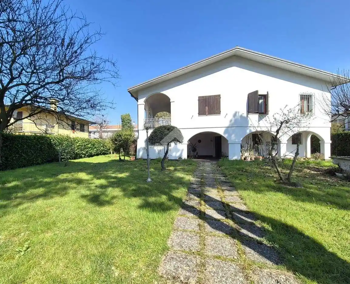 Villa in vendita a Noventa Padovana