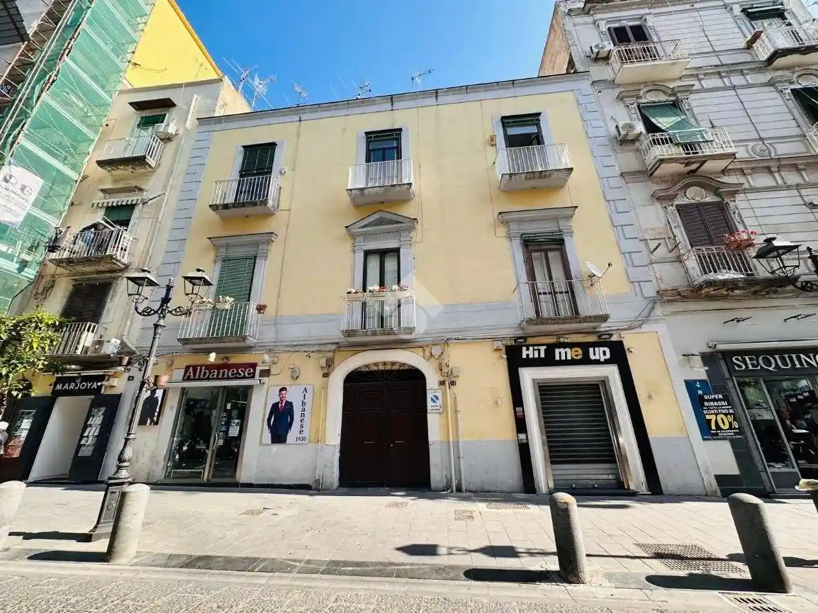 Appartamento in vendita a Torre del Greco