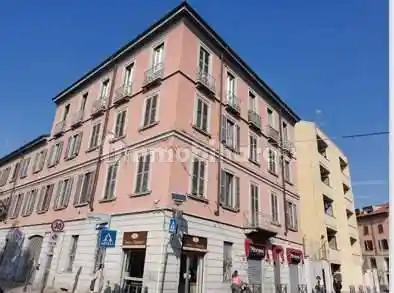 Appartamento in vendita a Monza