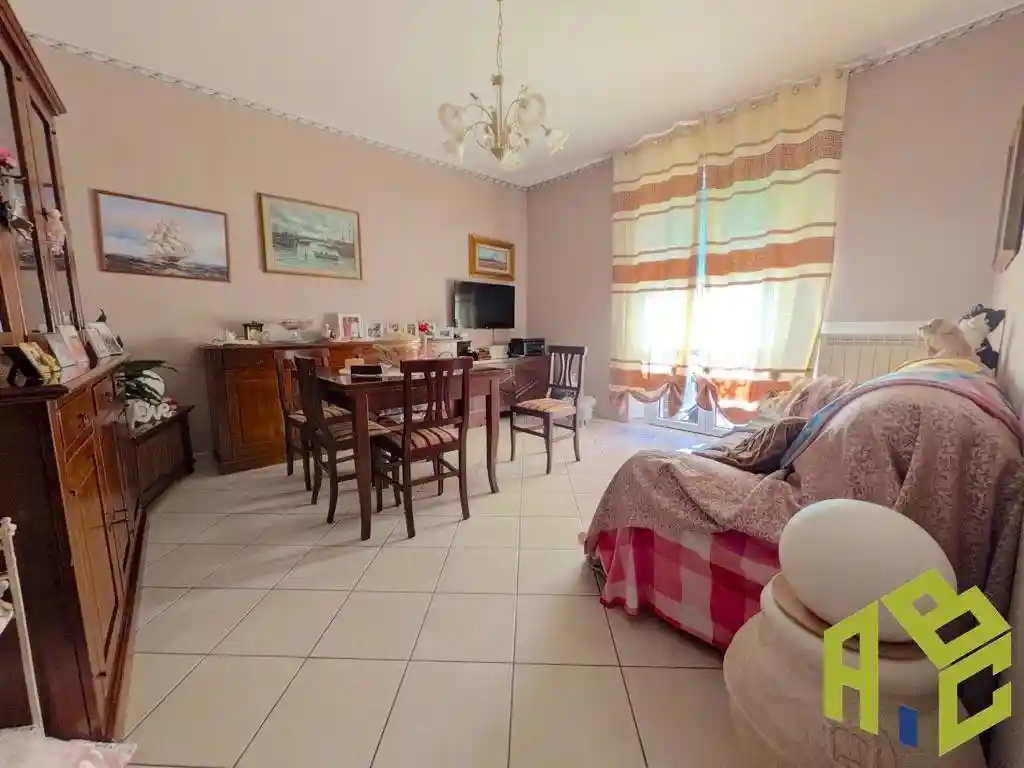 Appartamento in vendita a Rosignano Marittimo