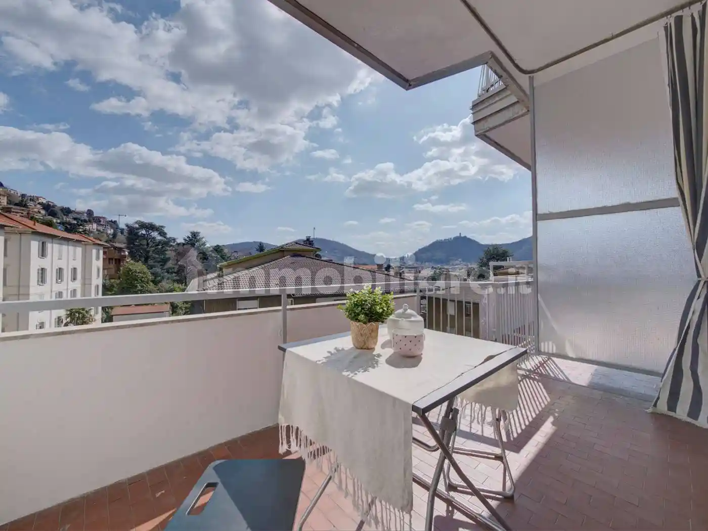 Appartamento in vendita a Como