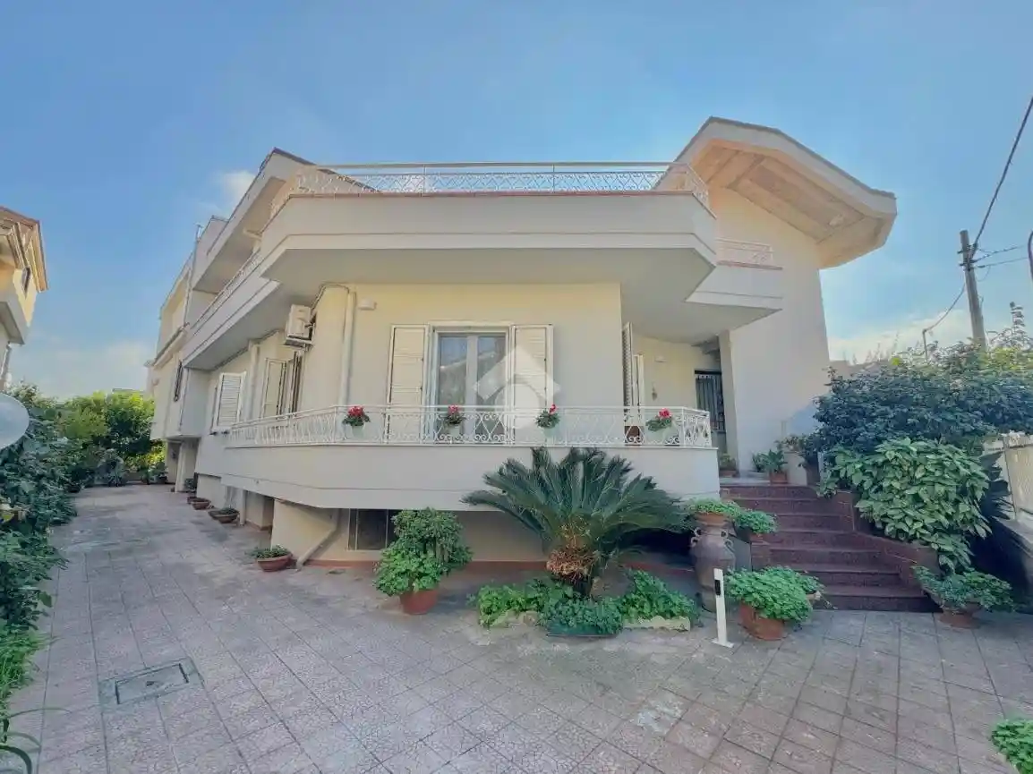 Villa in vendita a Orta di Atella