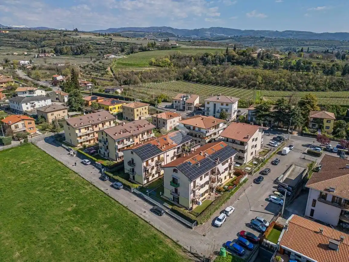 Appartamento in vendita a San Pietro in Cariano