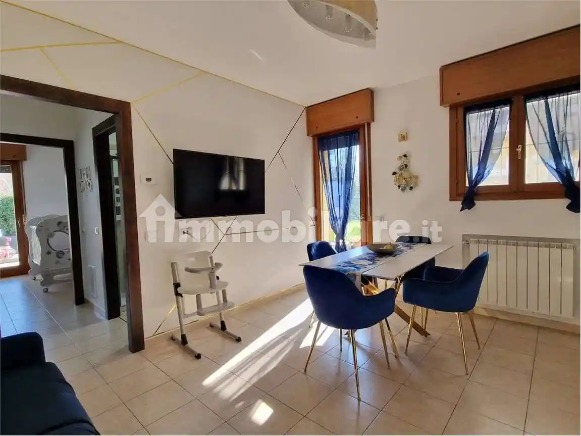 Appartamento in vendita a Borgomanero