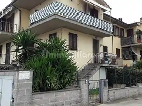 Appartamento in vendita a Cecina