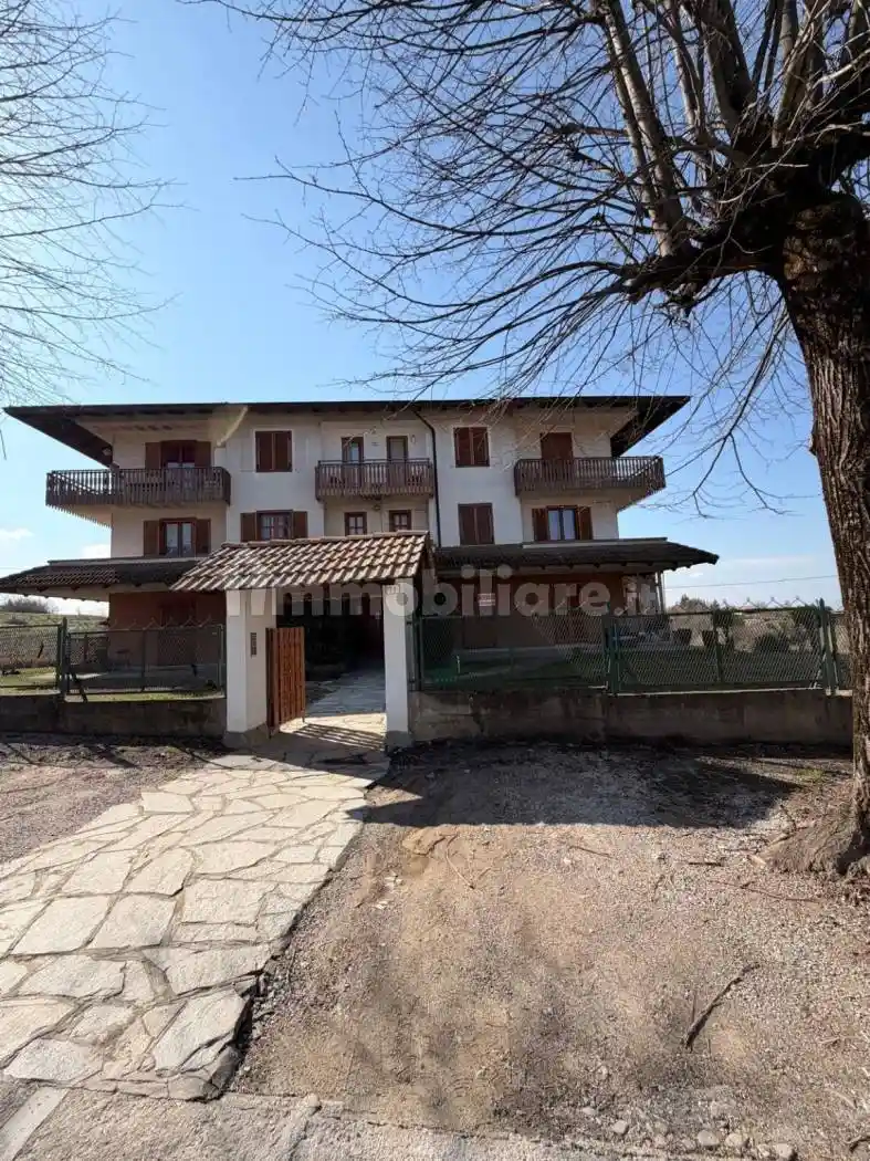 Appartamento in vendita a Roddino