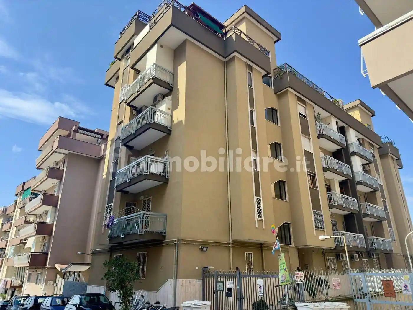 Appartamento in vendita a Napoli