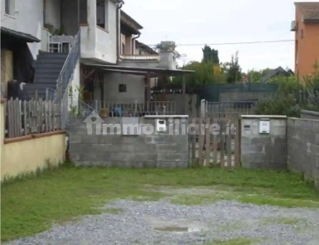 Appartamento in vendita a Cascina