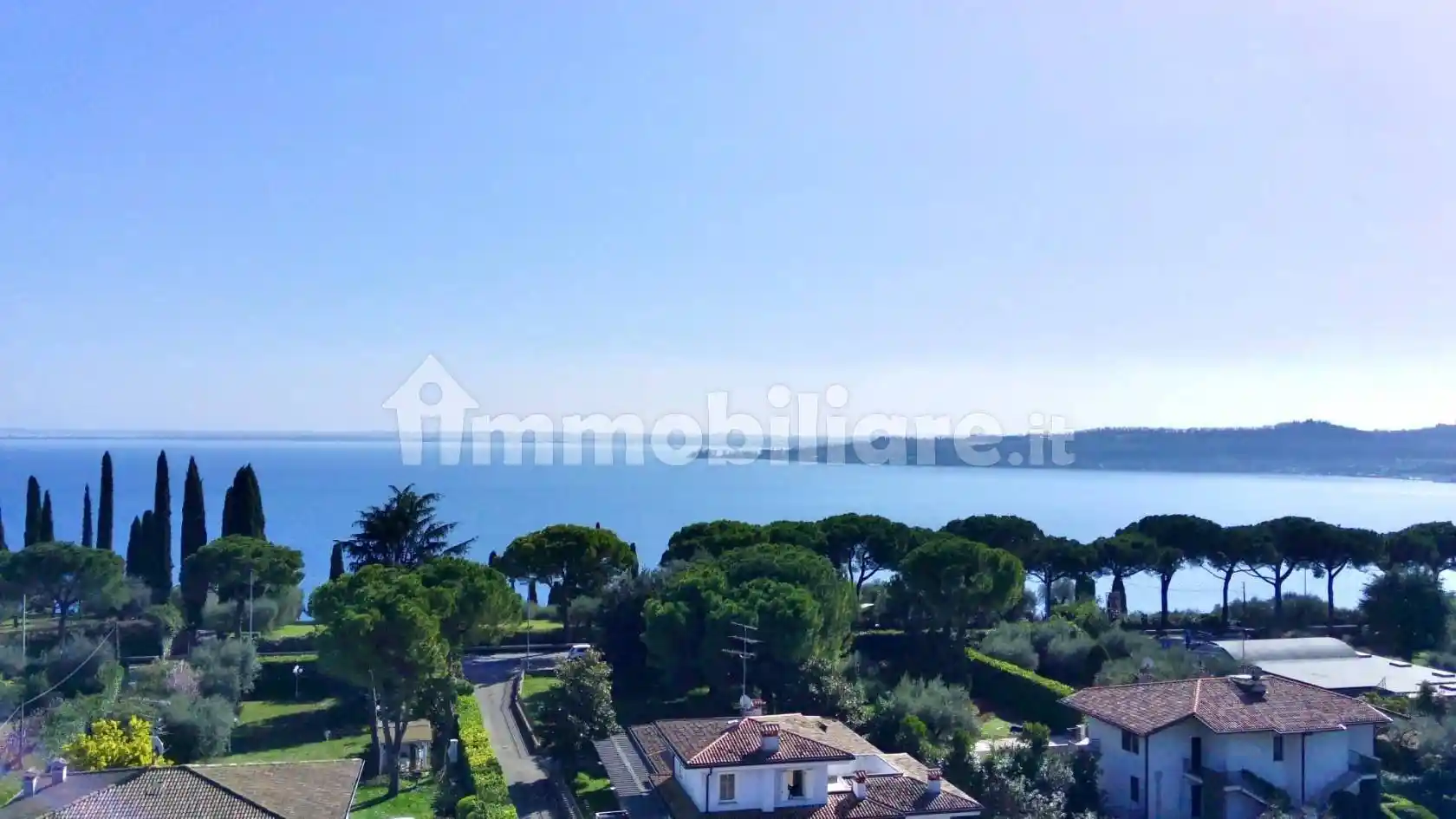 Villa in vendita a Padenghe sul Garda