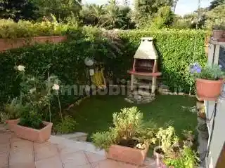 Villa in affitto a Fiumicino