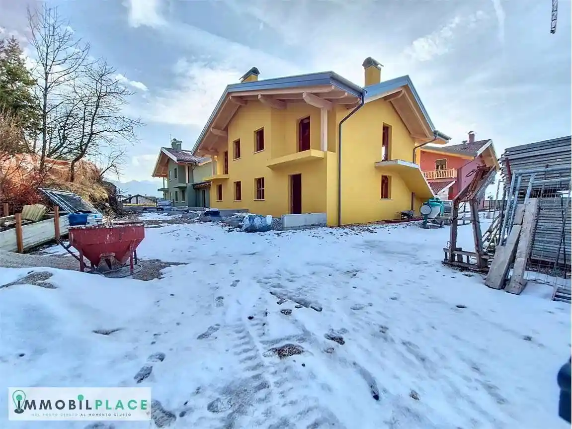 Villa in vendita a Predaia