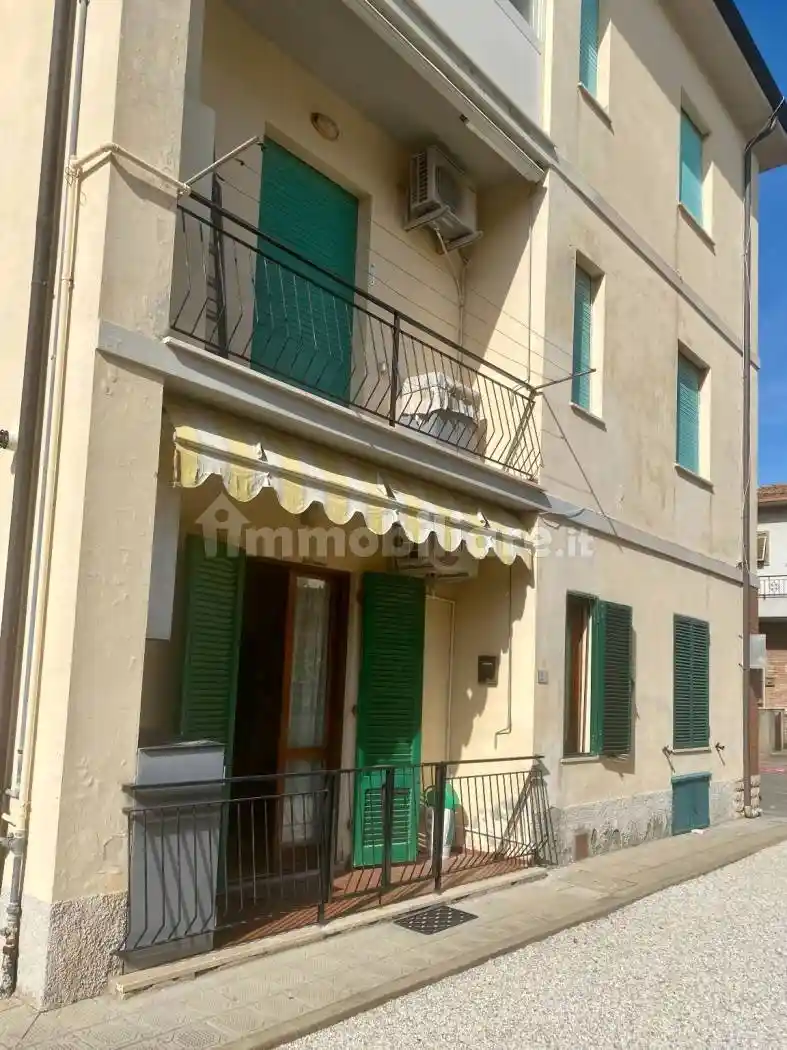 Appartamento in vendita a Castagneto Carducci