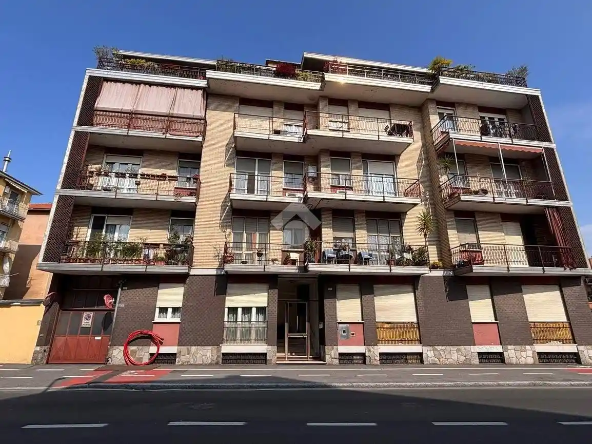 Appartamento in vendita a Novara