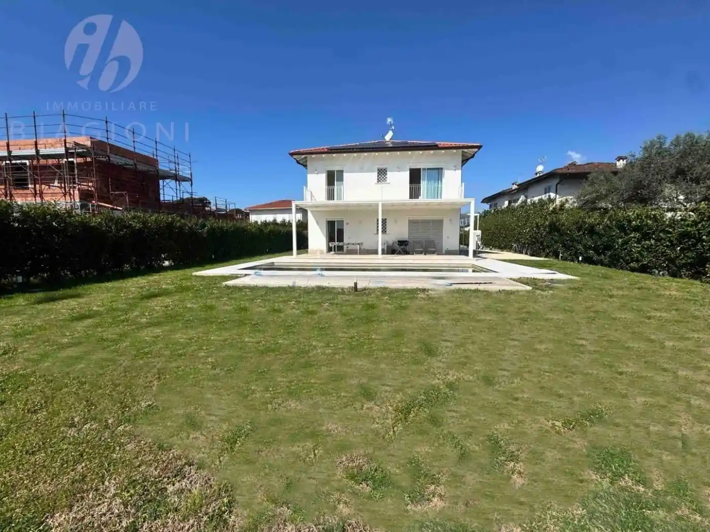 Villa in vendita a Pietrasanta