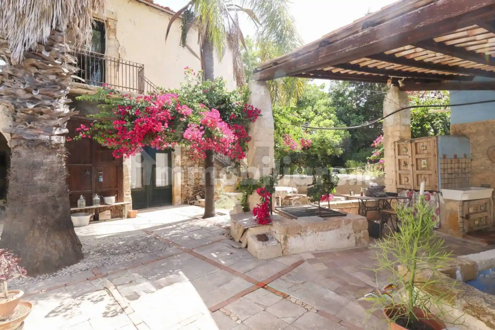 Rustico - Casale in vendita a Siracusa