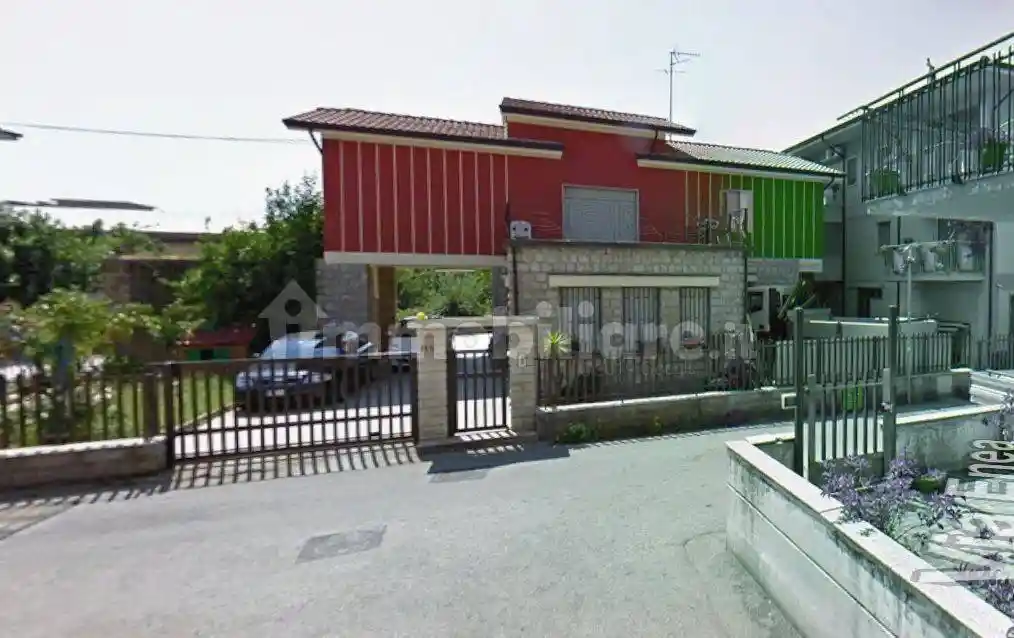 Villa in vendita a Montesarchio