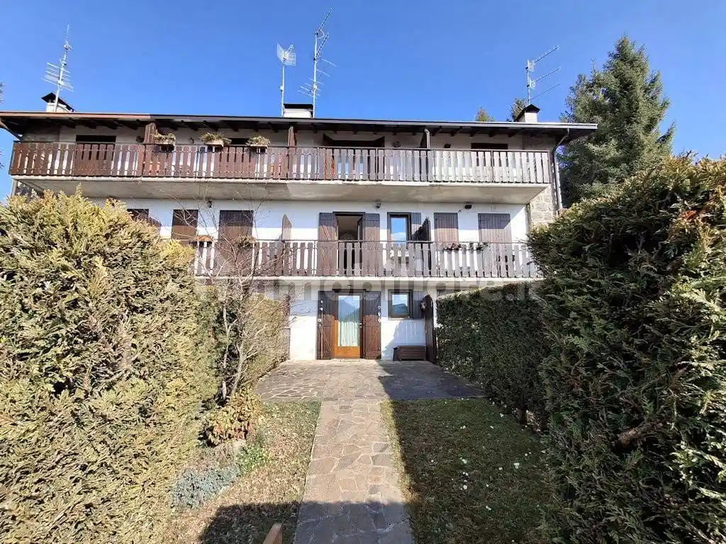 Villetta a schiera in vendita a Castione della Presolana