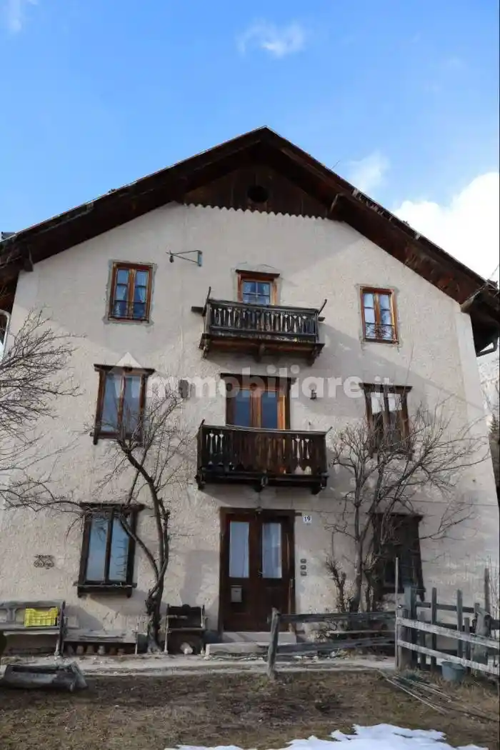 Palazzo - Edificio in vendita a Cortina d'Ampezzo