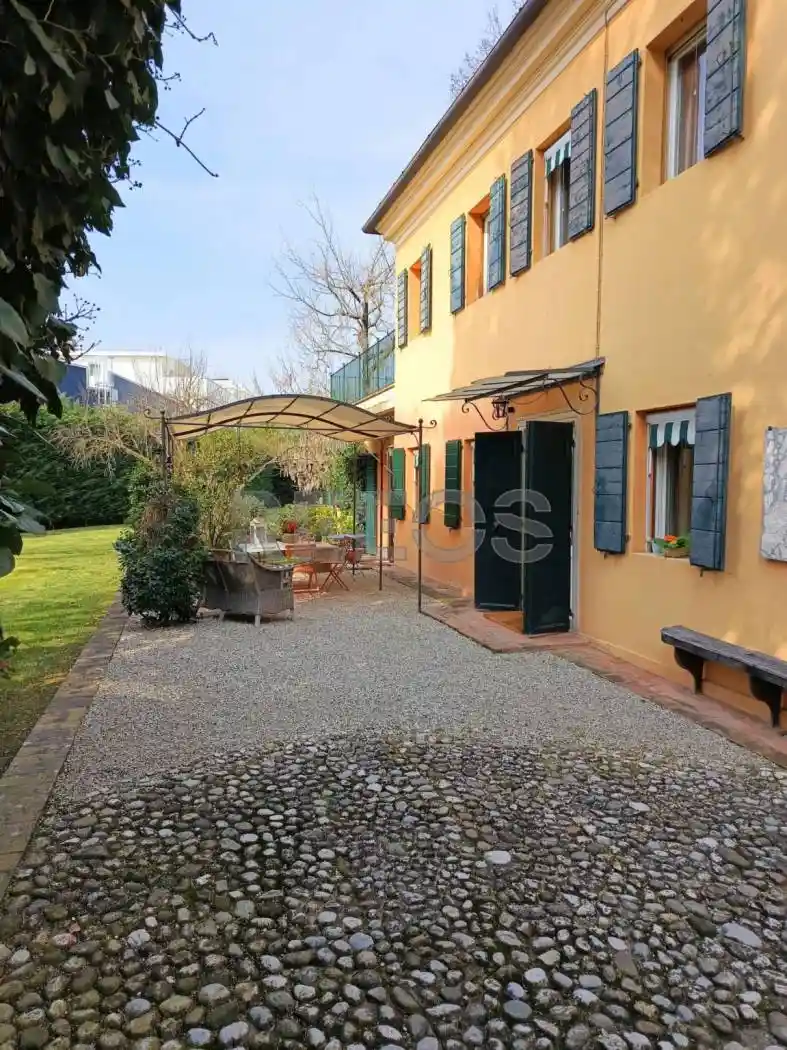 Villa in vendita a Mestrino