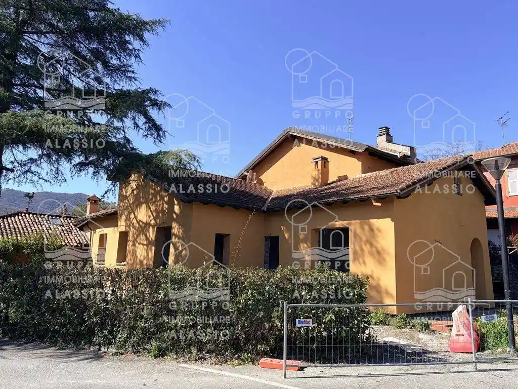 Casa indipendente in vendita a Garlenda