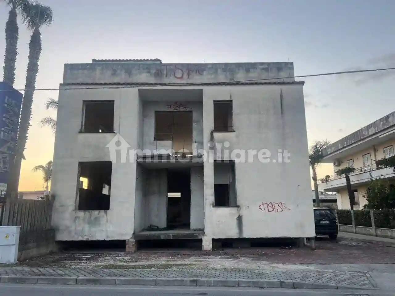 Palazzo - Edificio - foto 2