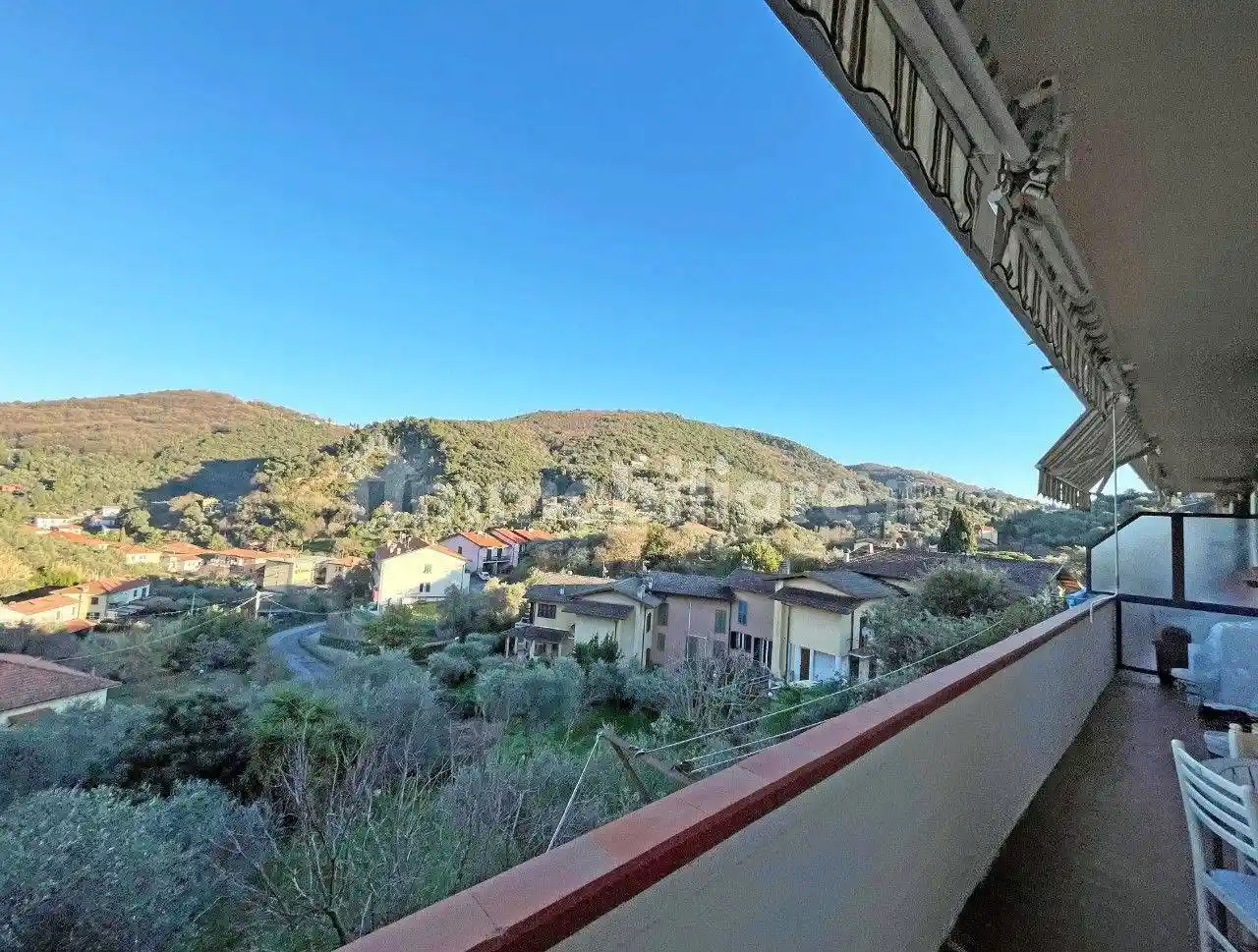 Appartamento in vendita a Lerici