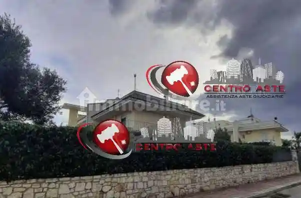 Villa in vendita a Valenzano