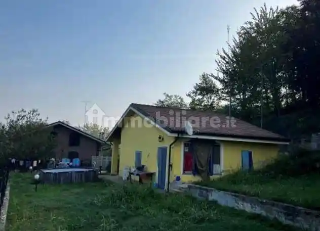 Casa indipendente in vendita a Rocca d'Arazzo