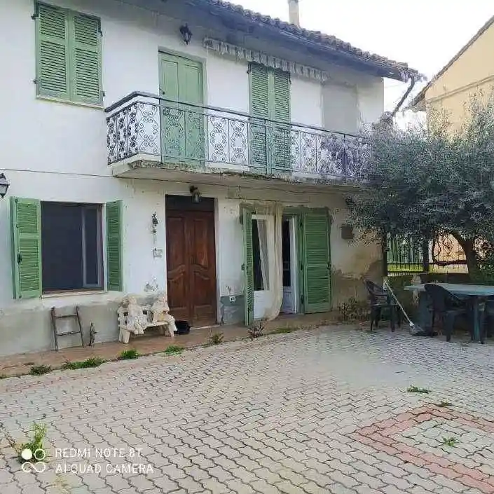 Casa indipendente in vendita a Valfenera