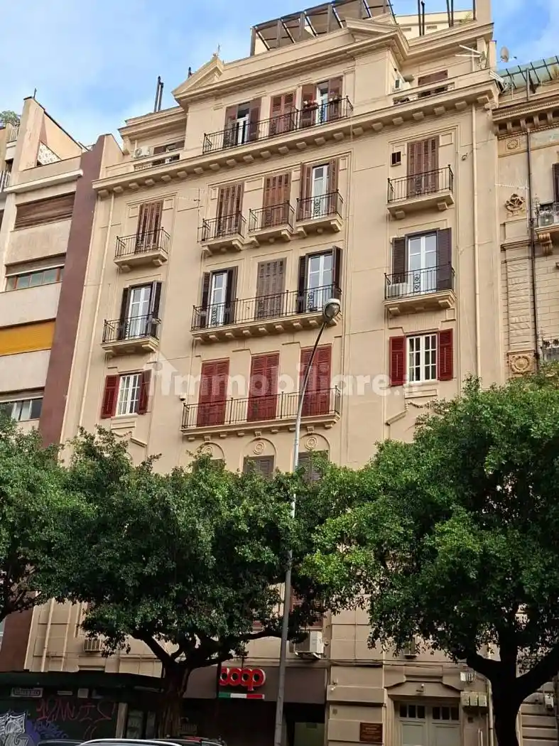 Appartamento in vendita a Palermo