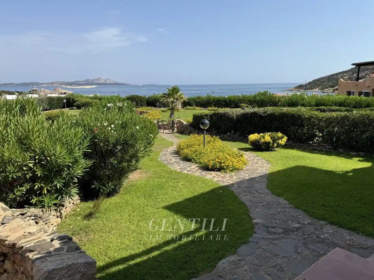 Appartamento in vendita a Arzachena