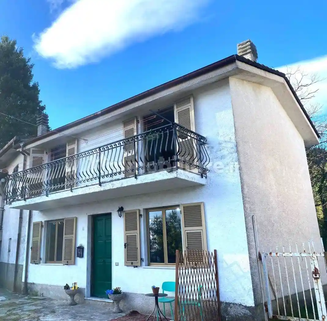 Villa in vendita a Sesta Godano