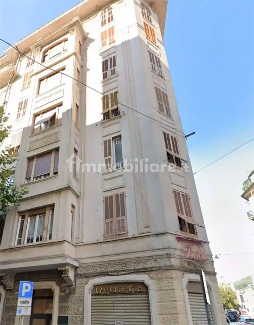 Appartamento in vendita a Savona