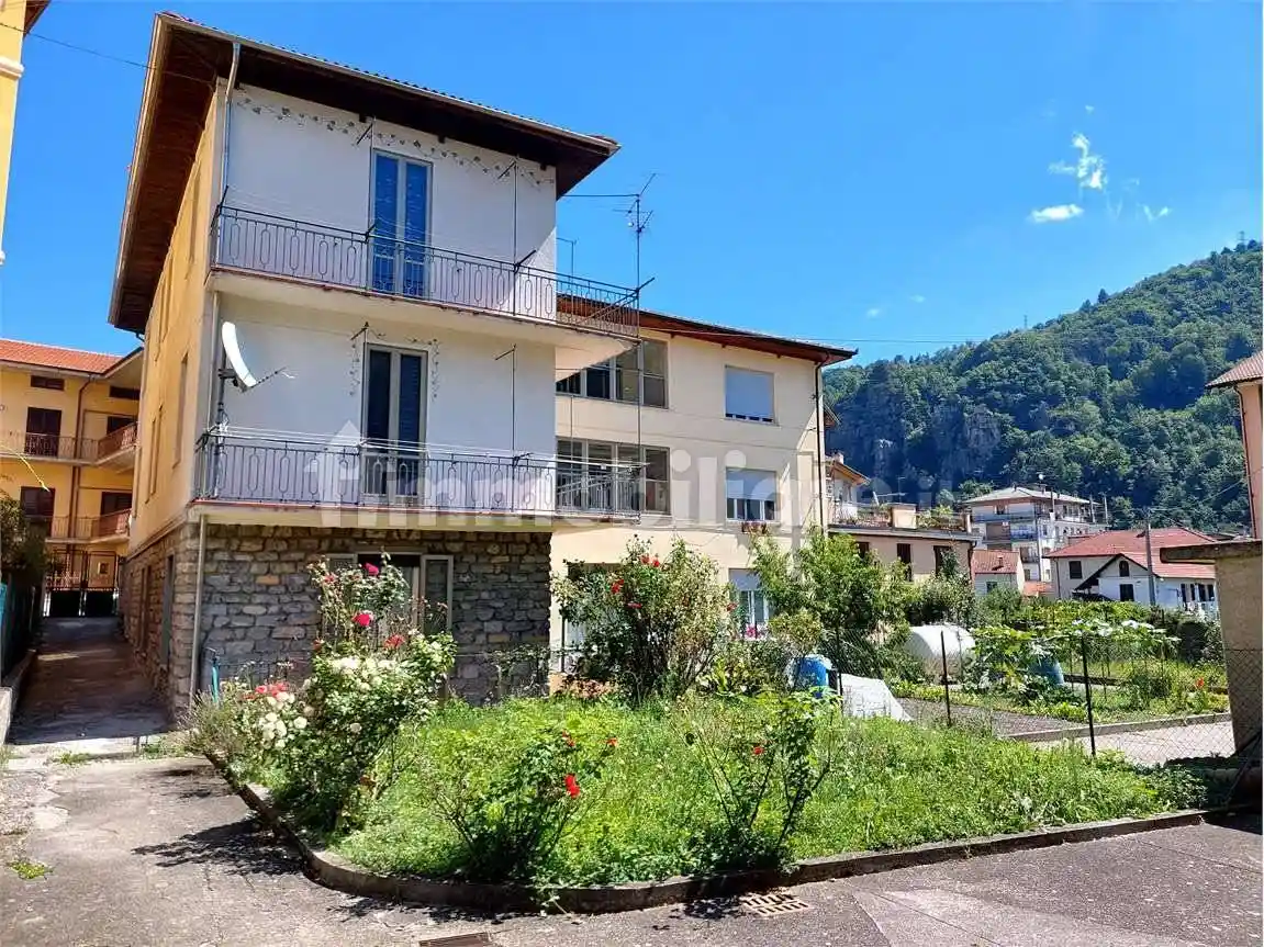 Casa indipendente in vendita a Ormea