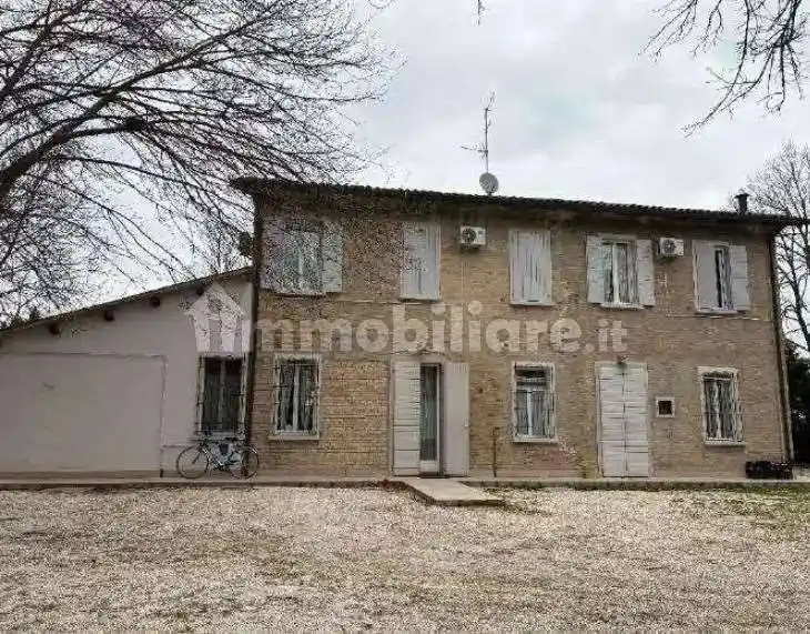 Casa indipendente in vendita a Ravenna