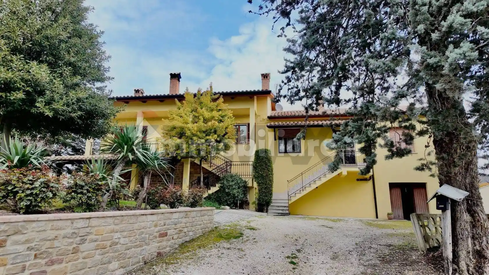 Casa indipendente in vendita a Arcevia