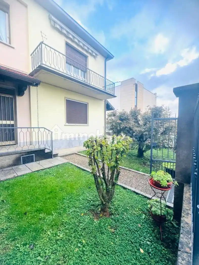 Appartamento in vendita a Triuggio