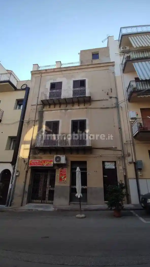 Palazzo - Edificio in vendita a Sant'Agata di Militello