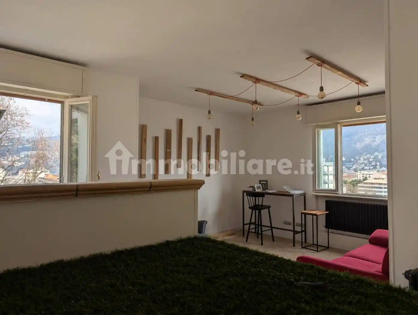 Casa indipendente in affitto a Como