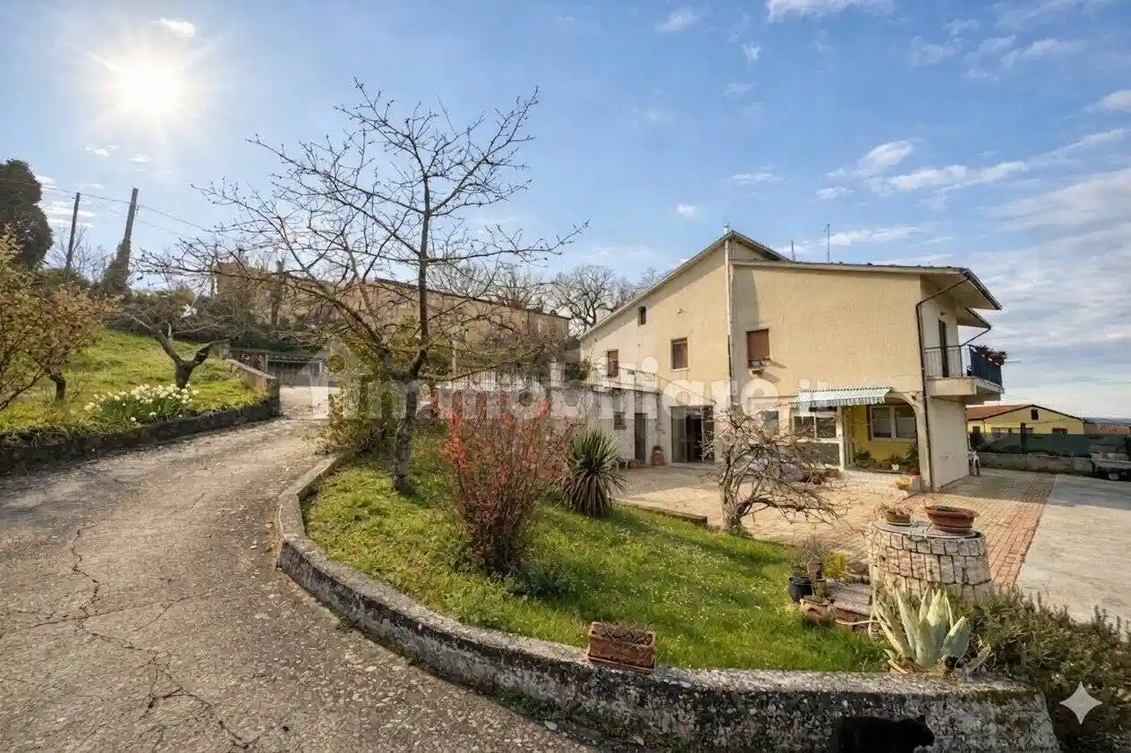 Villa in vendita a Baranello