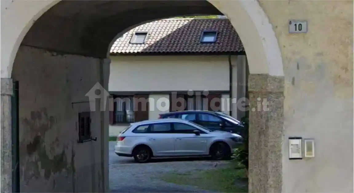 Appartamento in vendita a Brivio