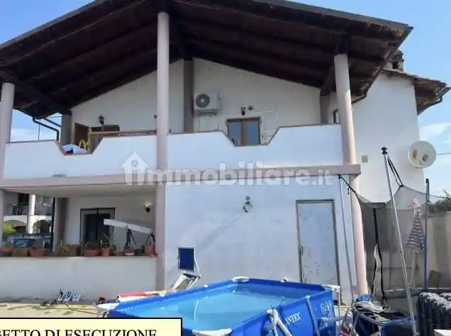 Casa indipendente in vendita a Livorno Ferraris