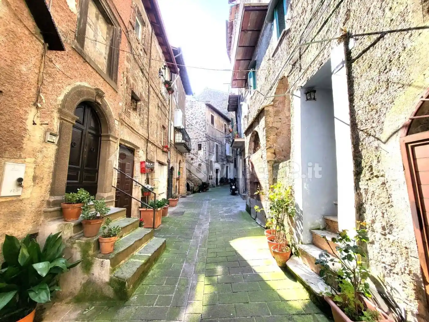 Appartamento in vendita a Caprarola