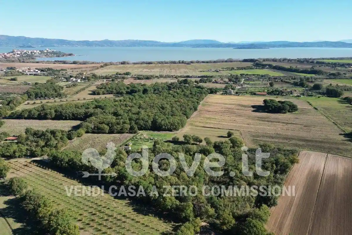 Rustico - Casale in vendita a Castiglione del Lago