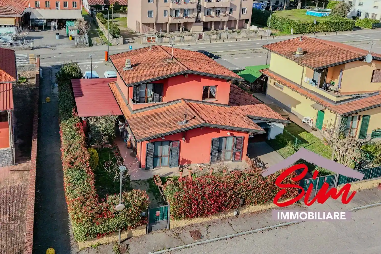 Villa in vendita a Biandrate