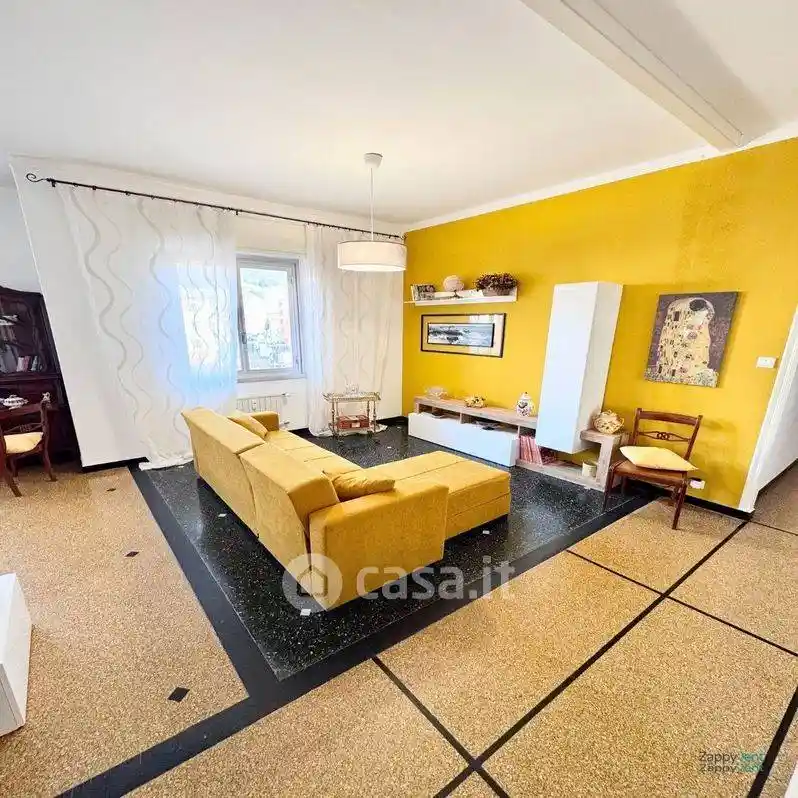 Appartamento in affitto a Genova