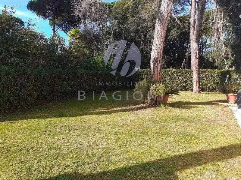 Appartamento in vendita a Massa