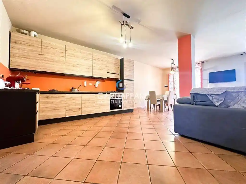 Appartamento in vendita a Desenzano del Garda