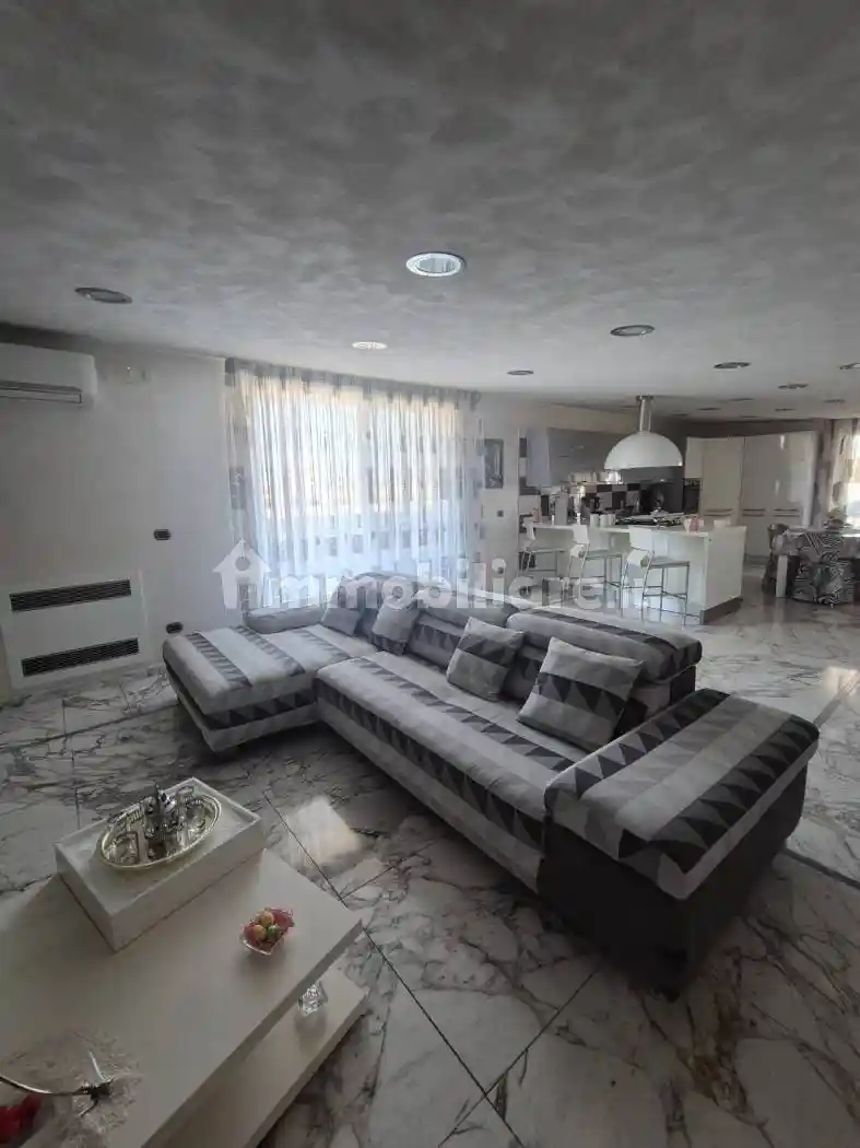 Appartamento in affitto a Striano