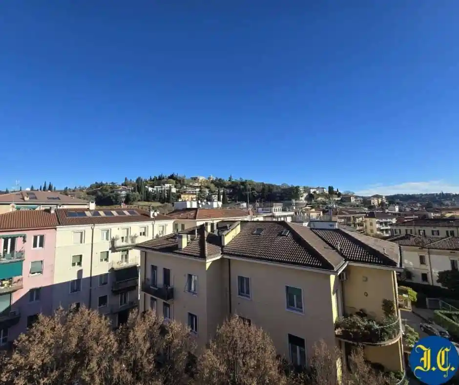 Appartamento in vendita a Verona